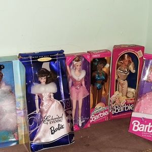 Barbie doll bundle